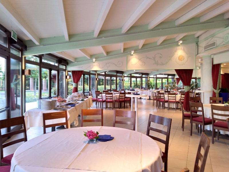 Hotel Novarello Granozzo con Monticello Kültér fotó